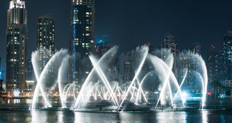 Top Nighttime Attractions in Dubai: Must-See Spots